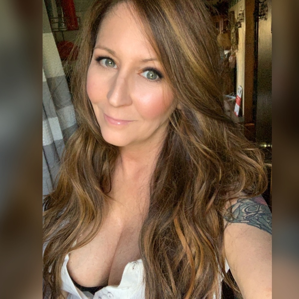 Meet your Posher, Tiffany